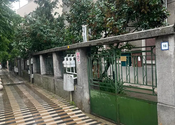 Cozy House In Elegant Cotroceni Area Σπίτι διακοπών *